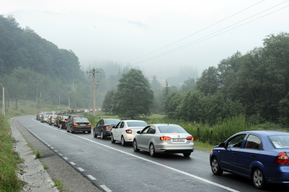 aglomeratie masini DN1 valea prahovei agerpres 4.4.2016