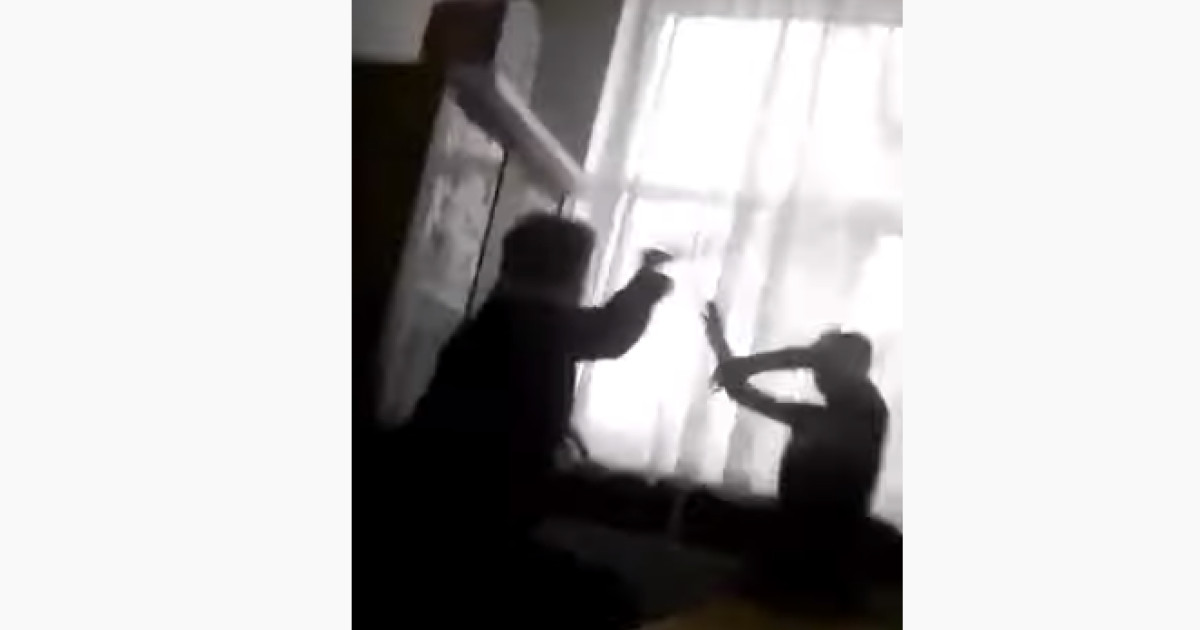 Caz revoltător Profesoară din Prahova filmată în timp ce îi jignește