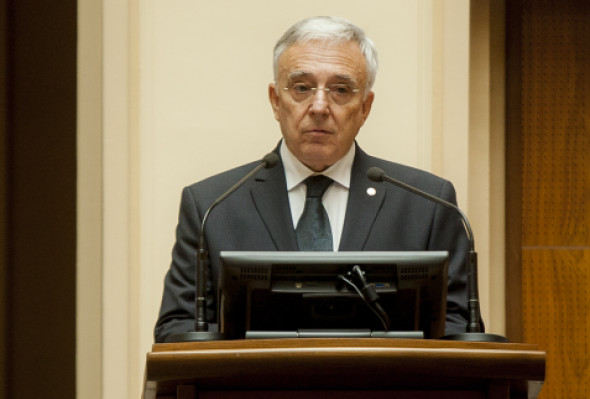 isarescu inquam