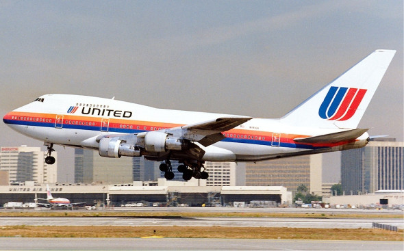 Avion United Airlines Boeing 747SP Maiwald foto wikipedia 08-07-2015