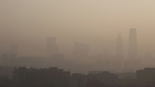 Beijing Issues Red Alert On Air Pollution For The First Time