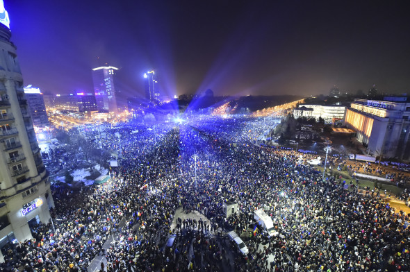 Image result for protest piata victoriei