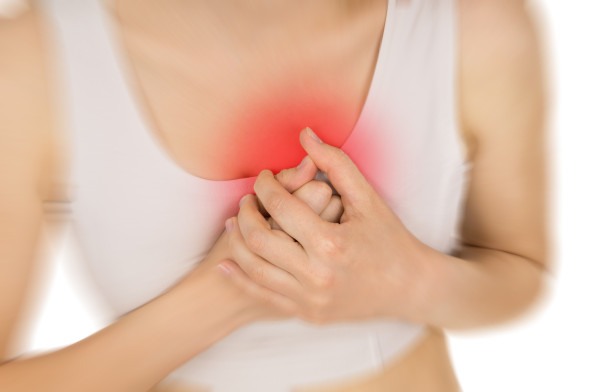 palpitatii inima durere piept infarct