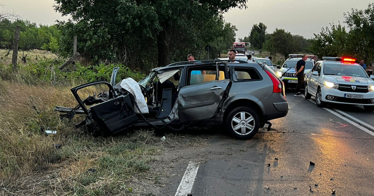 Accident Grav L Ng Bucure Ti Doi Copii I Doi Adul I Au Murit Digi