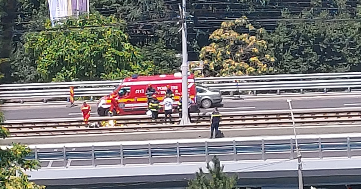 Accident grav pe Podul Grand din București Un motociclist a murit Digi24