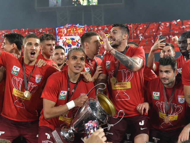 Cfr Cluj Poate Pierde Al Treilea Juc Tor Important Dup C Tigarea