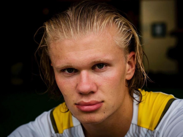 Foto Ce le a arătat Erling Haaland fanilor lui Manchester City Totul