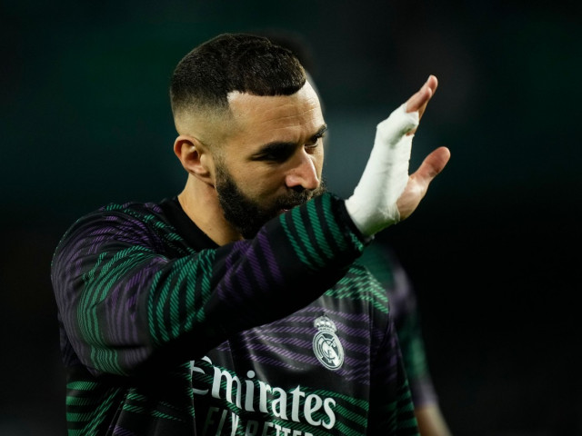 Probleme pentru Real Madrid în negocierile cu Karim Benzema Ce i a