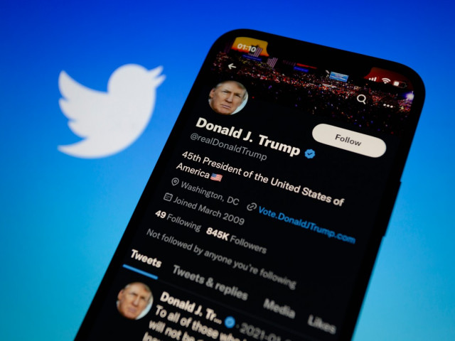 Donald Trump din nou pe Twitter Elon Musk i a reactivat contul după