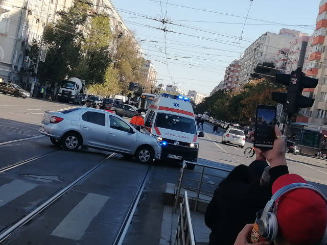 Accident Pe Oseaua Tefan Cel Mare Din Bucure Ti Traficul Este Blocat