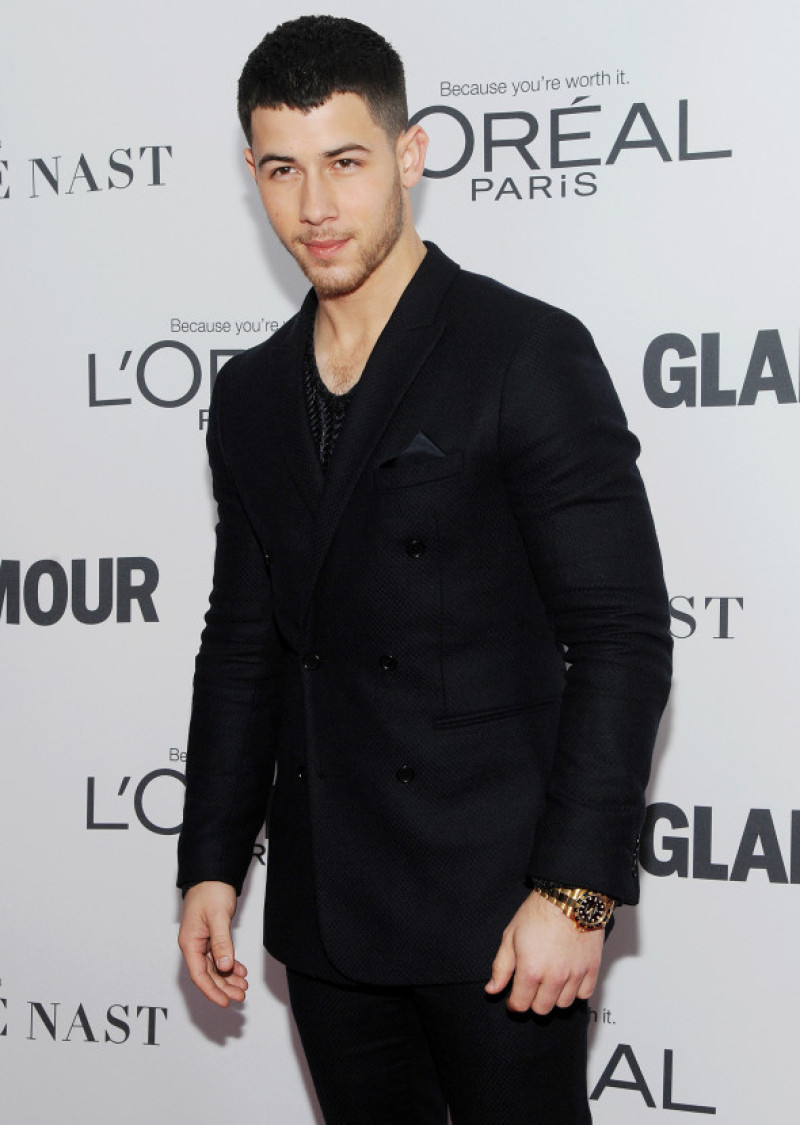 nick-jonas-splash
