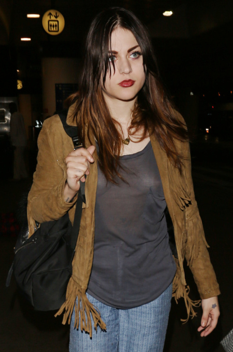 frances-cobain-splash