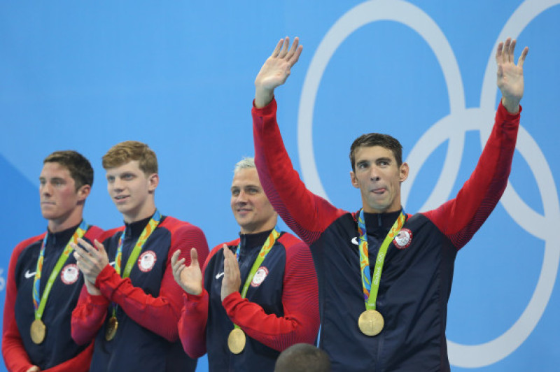 michael-phelps-medalii-splash