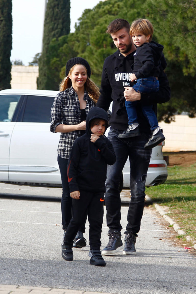 shakira-pique-sasha-milan