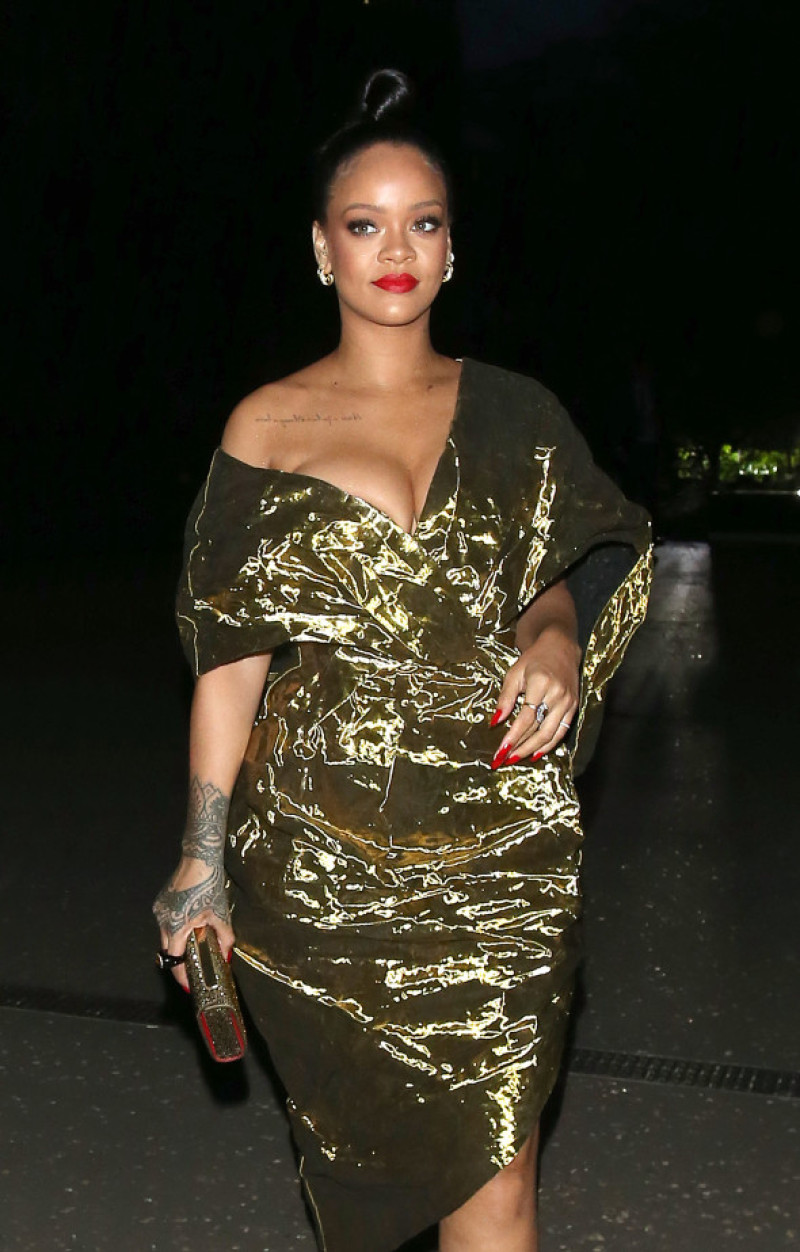 rihanna3-premiera-londra-ocean's8-splash