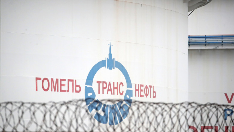 Imagine sugestivă de la sediul central al companiei petroliere Gomeltransneft Druzhba.