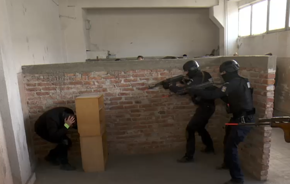 Forţele de elită din Jandarmeria Română au făcut exerciții antitero sub supravegherea luptătorilor israelieni