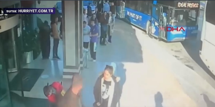 Noi imagini cu autocarul care a ars ca o torță în Bulgaria. Dintre cei 46 de morți, 11 făceau parte din aceeași familie