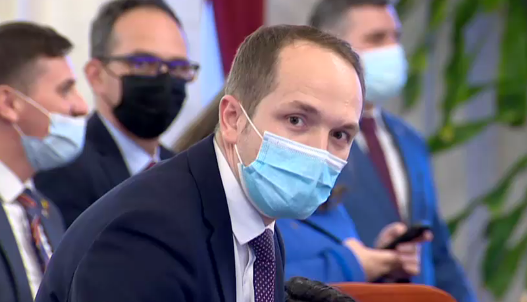 VIDEO. Gafe și momente amuzante la audierile celor 20 de miniștri propuși în Guvernul Ciucă