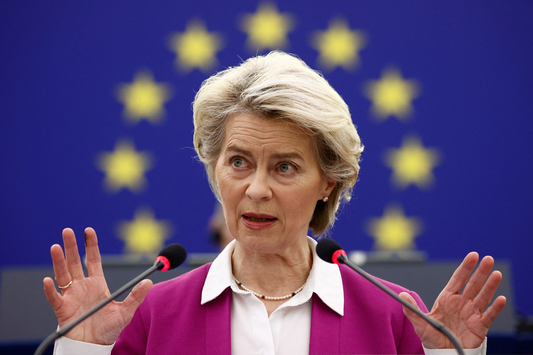 Ursula von der Leyen: UE activează „frâna de urgență” pentru călătoriile din Africa de Sud din cauza variantei B.1.1.529