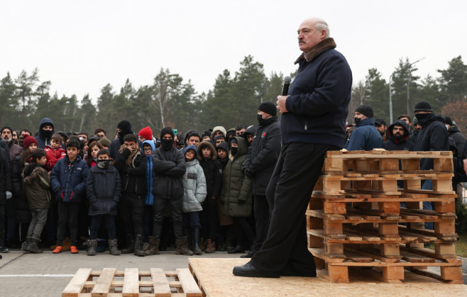 President Lukashenko visits refugee camp on Belarusian-Polish border