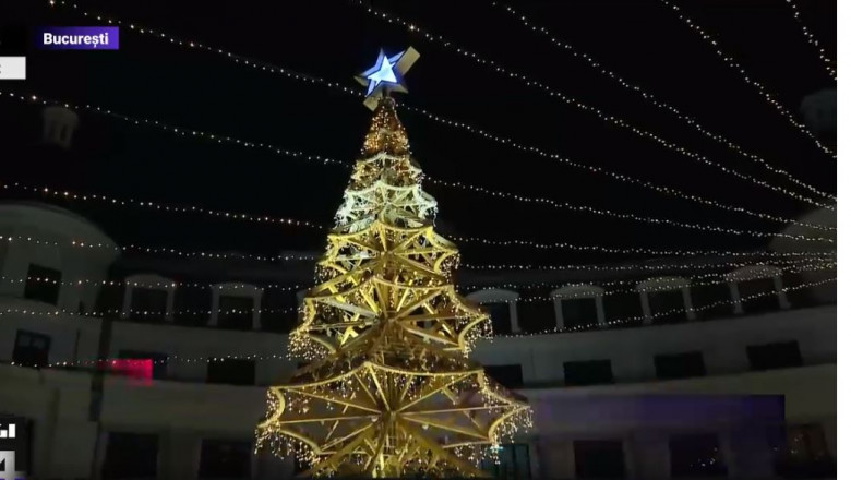 Luminile de Crăciun s-au aprins în Capitală, iar târgul din Piața Universității a fost inaugurat.