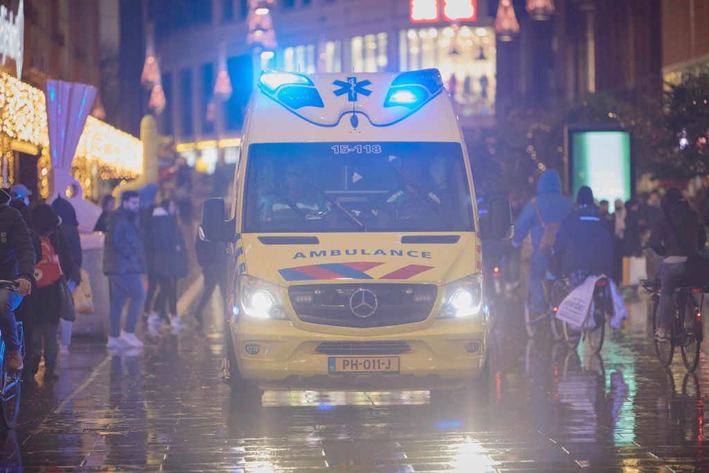 De duminică, aproape totul se închide în Olanda de la ora 17.00. Cine vrea să meargă în vizită trebuie să se testeze