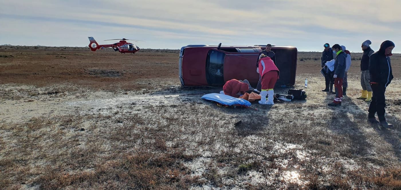 Accident grav în Delta Dunării. Un elicopter SMURD a intervenit pentru salvarea unui bărbat aflat în stare critică