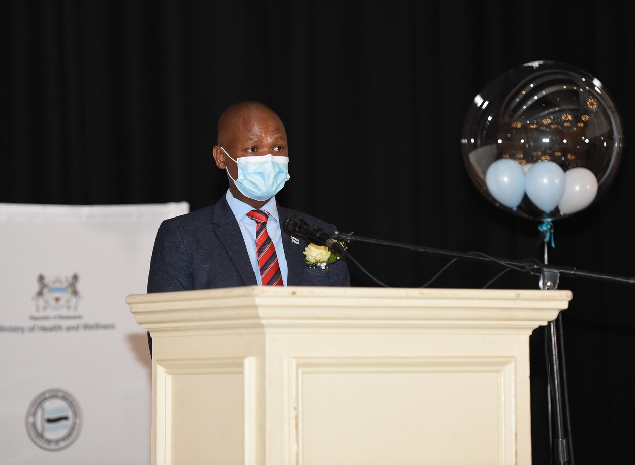 Guvernul din Botswana susține că originea variantei Omicron ar fi în altă ţară