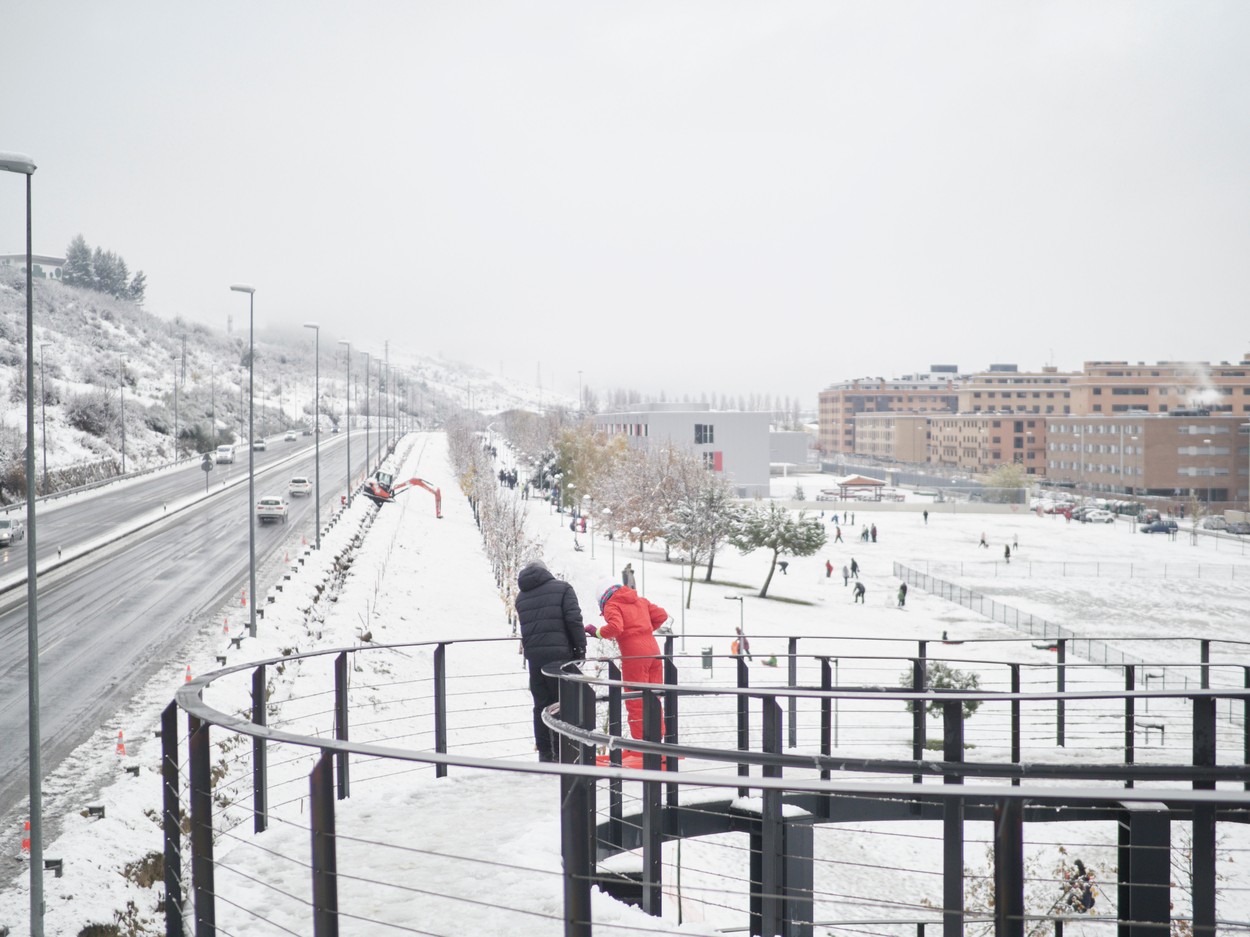 Half of Spain is at risk from snow, rain, wind and coastal phenomena.