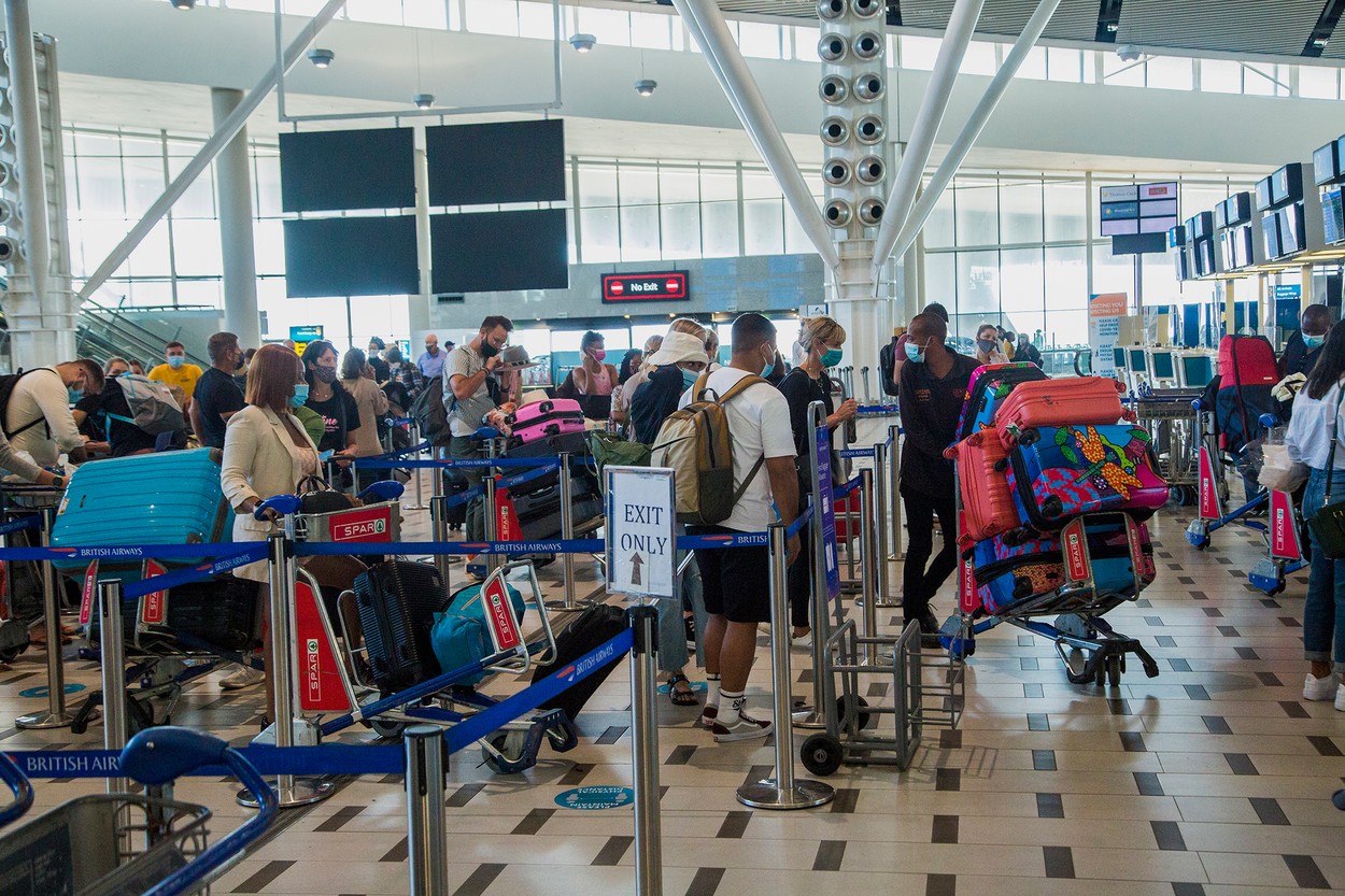Ministrul sănătății din Africa de Sud: „Nu trebuie să intrăm în panică”