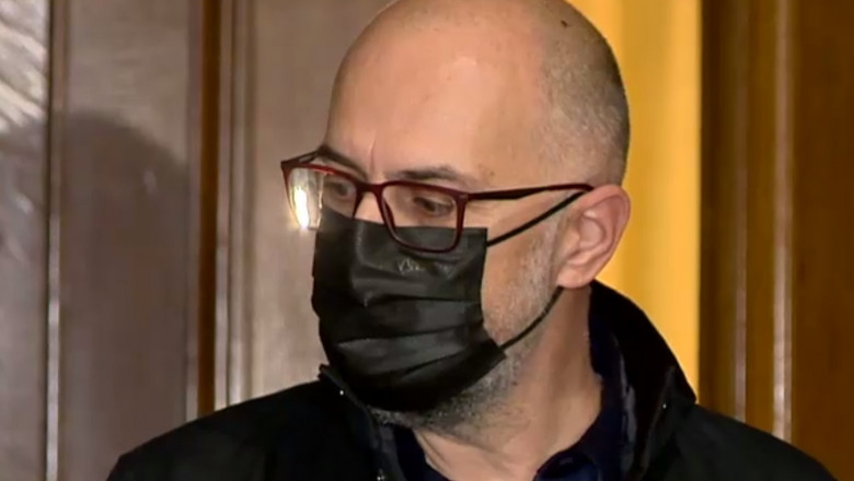 Kelemen Hunor face declarații.