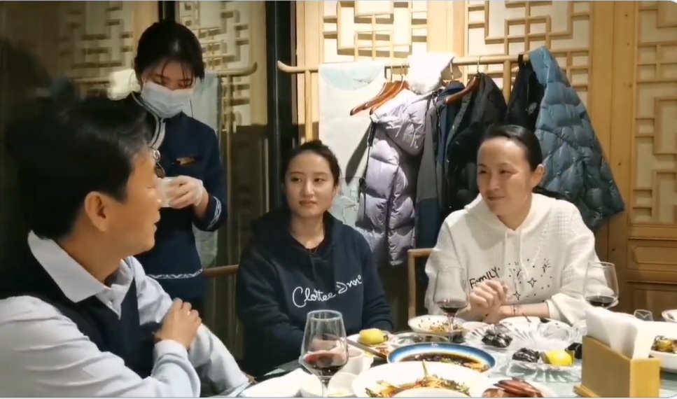 Cazul Peng Shuai. Controversele se adâncesc în legătură cu soarta jucătoarei de tenis, în ciuda eforturilor propagandei chineze