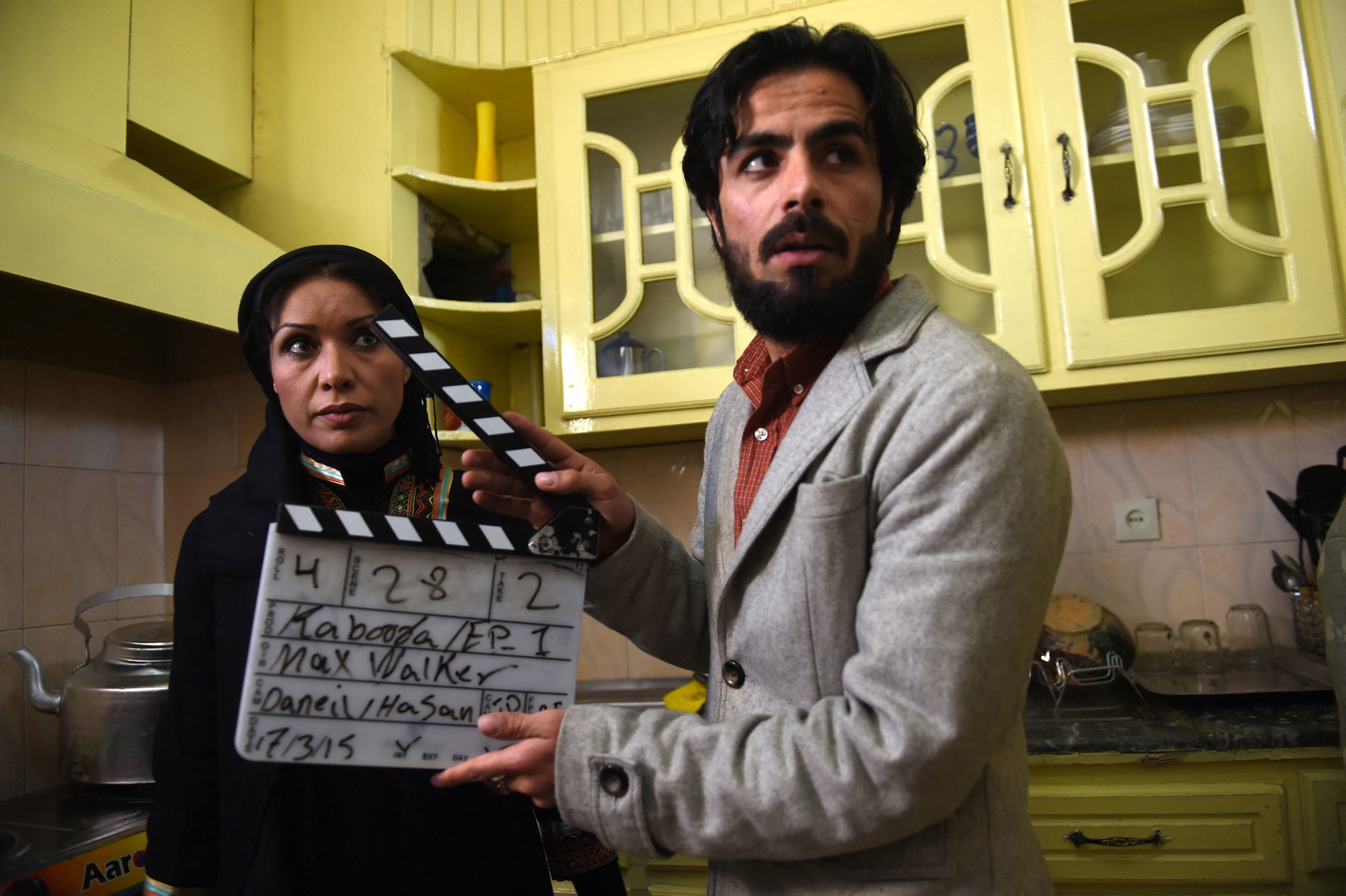 Talibanii interzic femeilor să mai apară în filme și seriale TV pentru că „propagă imoralitatea”