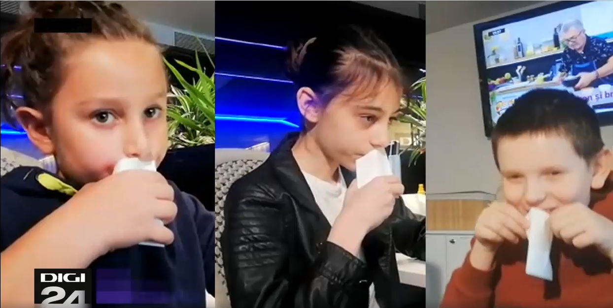 Cum se face testul de salivă? Câțiva copii fac o demonstrație practică - VIDEO