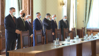 Liderii PNL, PSD, UDMR și minorităților, la consultări la Cotroceni.