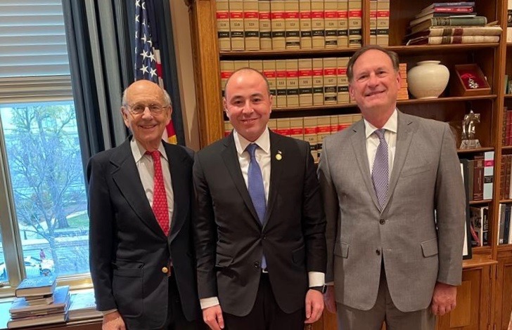 Ambasadorul României în SUA, întâlnire cu doi dintre judecătorii Curții Supreme a Statelor Unite