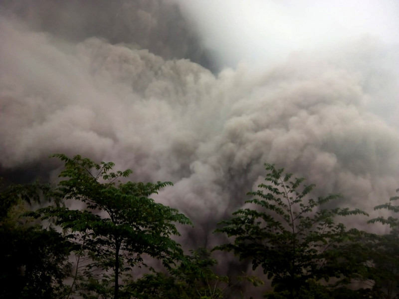 INDONESIA LUMAJANG MOUNT SEMERU ERUPTION