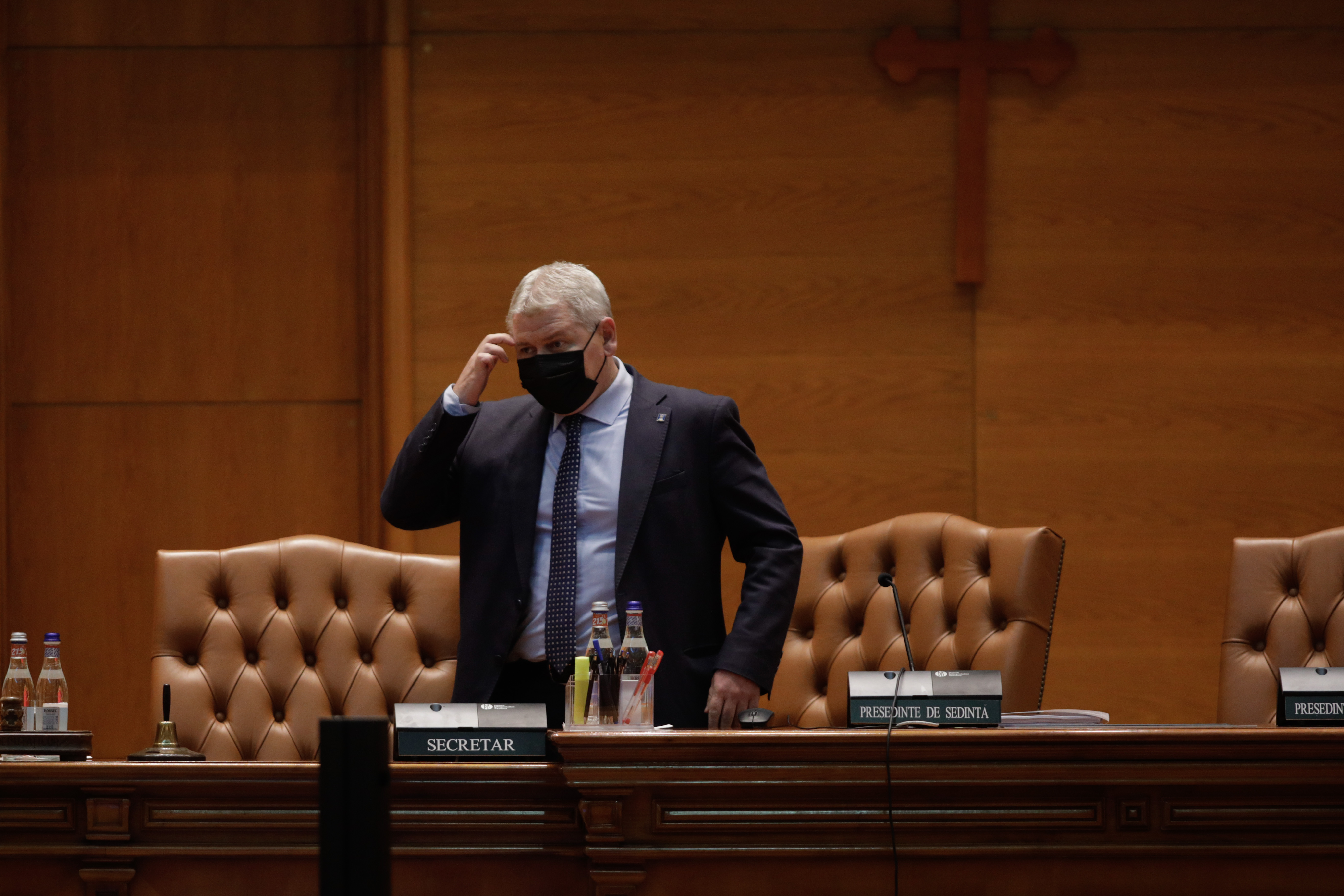 Roman, despre lucrarea pierdută din CV: N-am ajuns ministru la beletristică. E un avantaj că n-am legătură cu domeniul ministerului