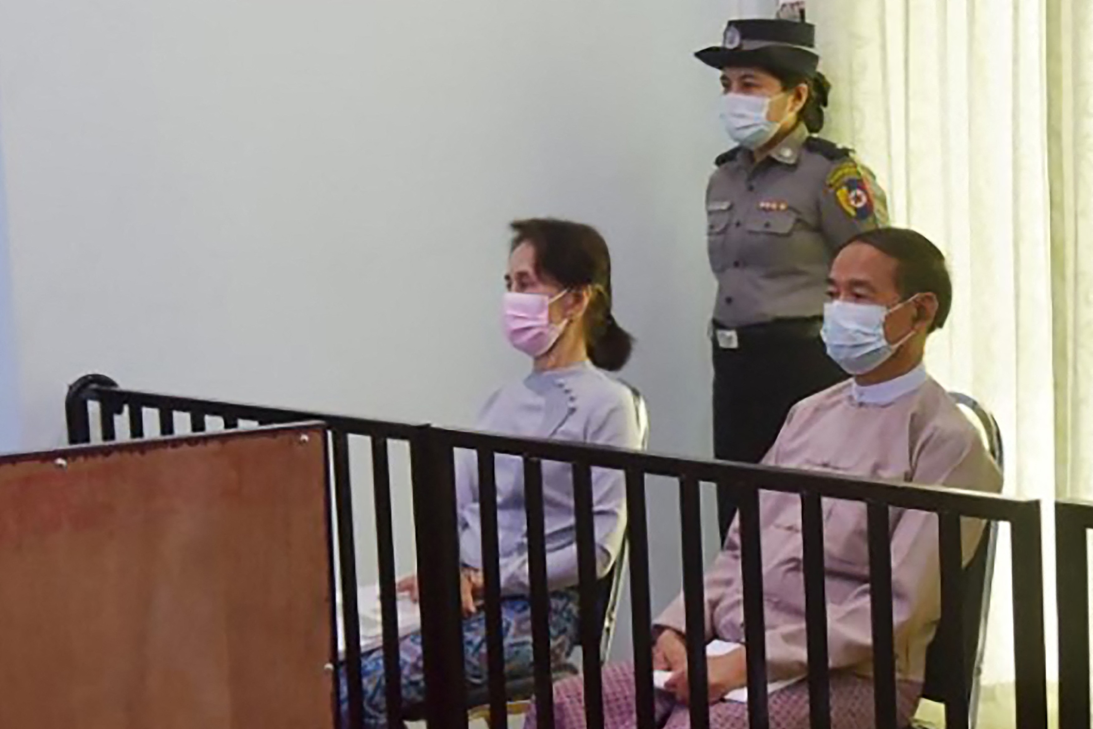 Fosta lideră democrată din Myanmar, Aung San Suu Kyi, a fost condamnată la încă patru ani de închisoare