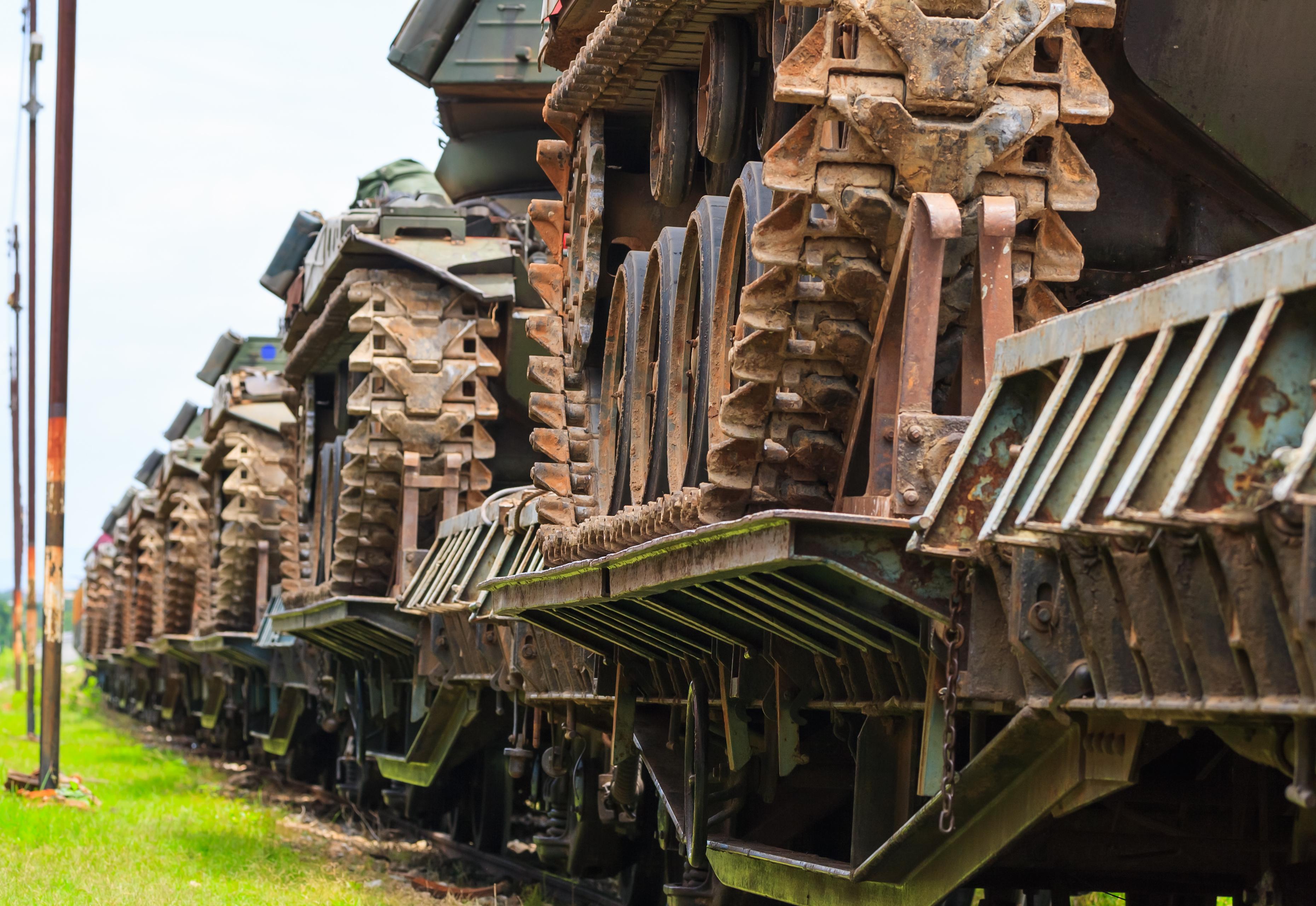 Cele mai mari 100 de companii producătoare de armament au avut vânzări record în 2020. Primele cinci sunt din SUA