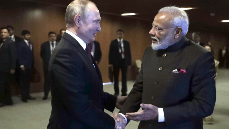 președintele rus și premierul indian