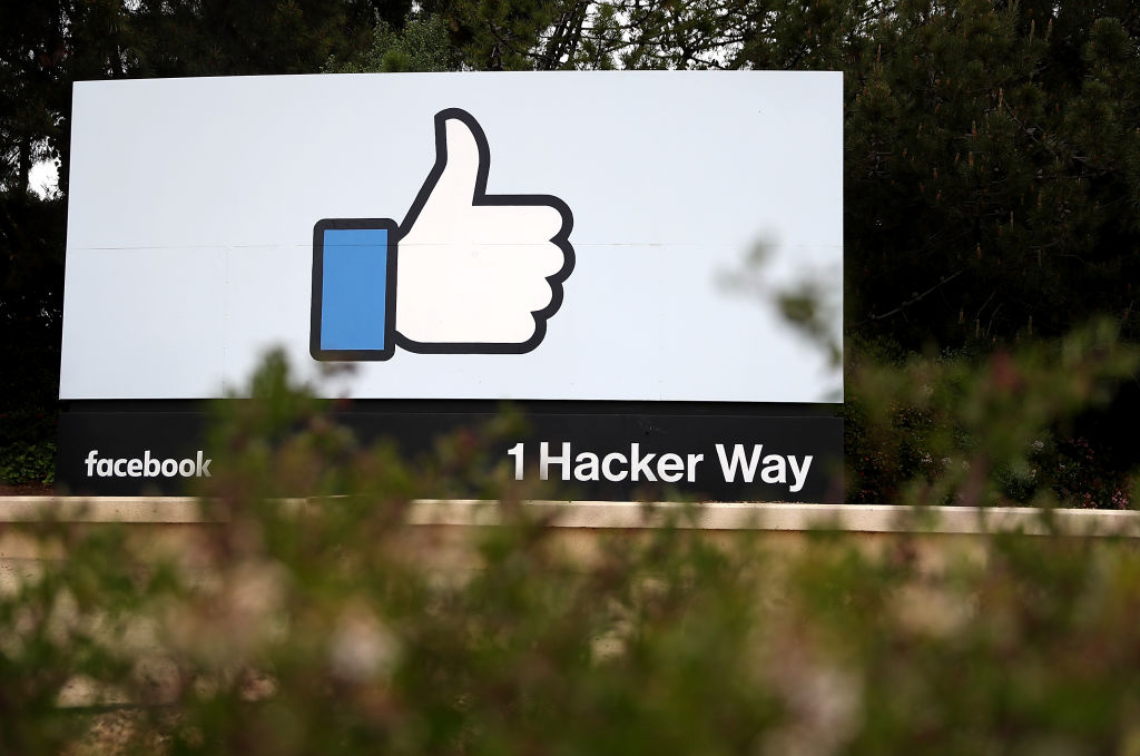Refugiaţii rohingya au dat în judecată Facebook şi au cerut despăgubiri de 150 de miliarde de dolari