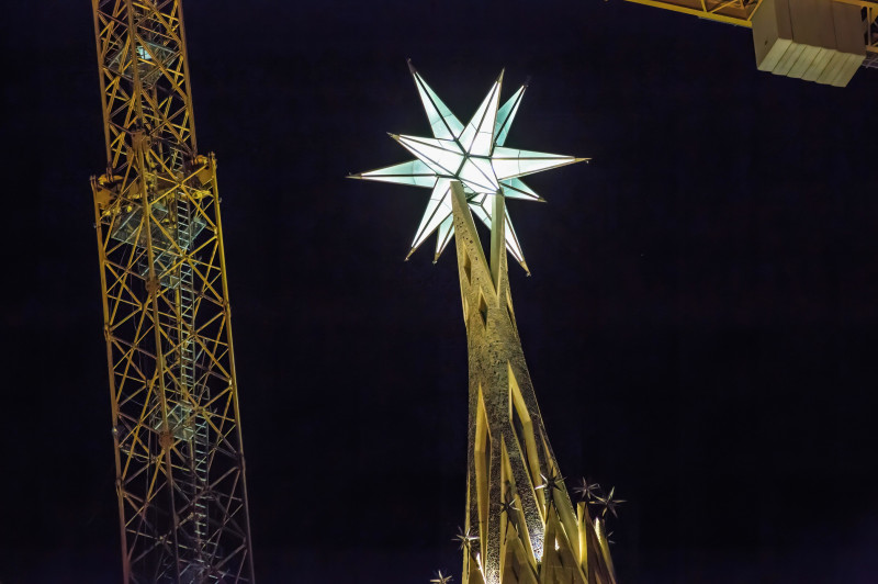 The new star of Sagrada Familia is illuminated in Barcelona, Spain - 08 Dec 2021