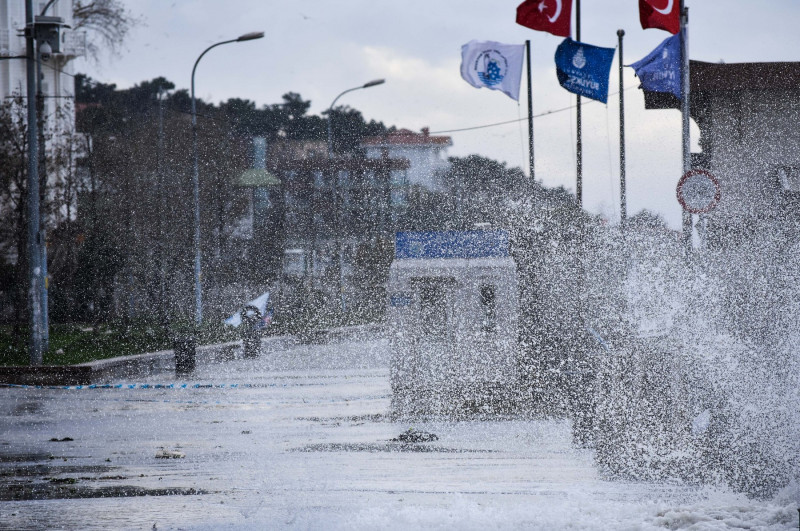 Powerful wind storm, Istanbul, Turkey - 30 Nov 2021