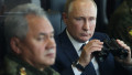 Vladimir Putin și Serghei Șoigu privesc exercițiile militare