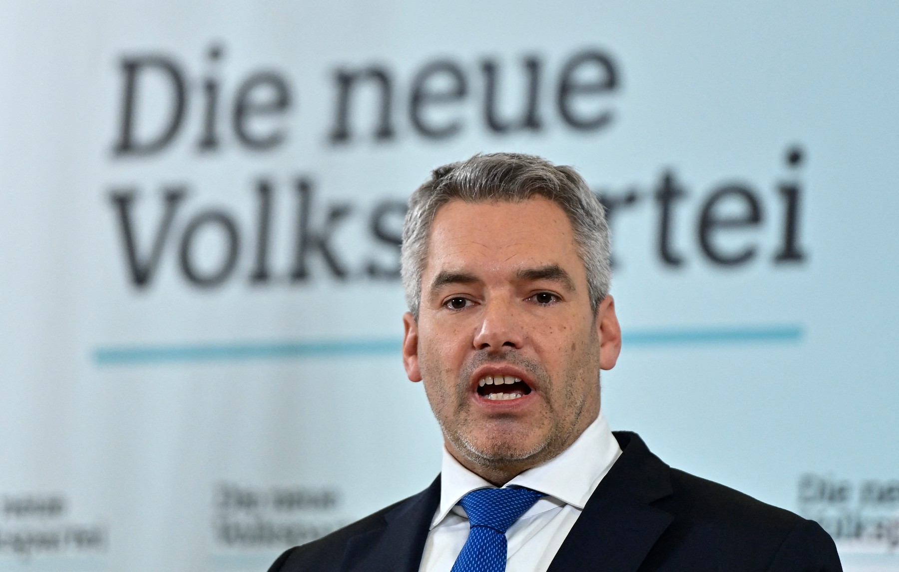 UPDATE: Karl Nehammer va fi viitorul cancelar al Austriei. Acesta va prelua și conducerea partidului de guvernământ
