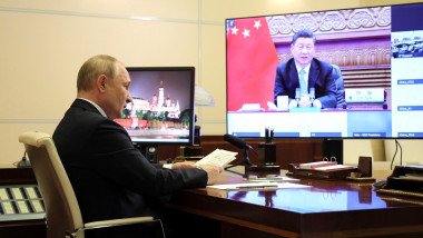 Președintele rus Vladimir Putin și liderul Chinei Xi Jinping, discutând despre situația tensionată dintre puterile occidentale, UE, SUA, NATO și Rusia și China.