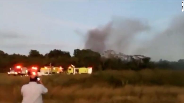 Nouă morţi, între care doi copii și un celebru producător muzical, după ce un avion s-a prăbușit în Republica Dominicană