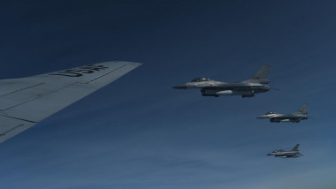 mai multe avioane F-16 norvegiene